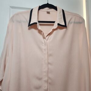 Pink button down blouse with black contrast size XL from Old Navy, runs large.